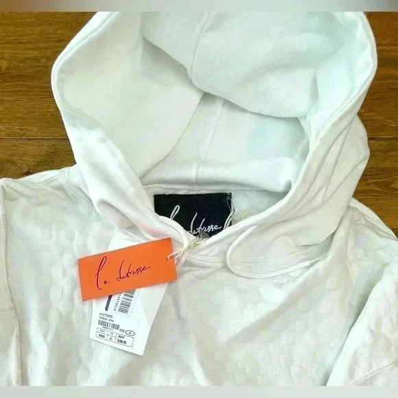 LA DETRESSE | Oversized White w/Textured Polka Dots | Women’s XL - Picture 2 of 6